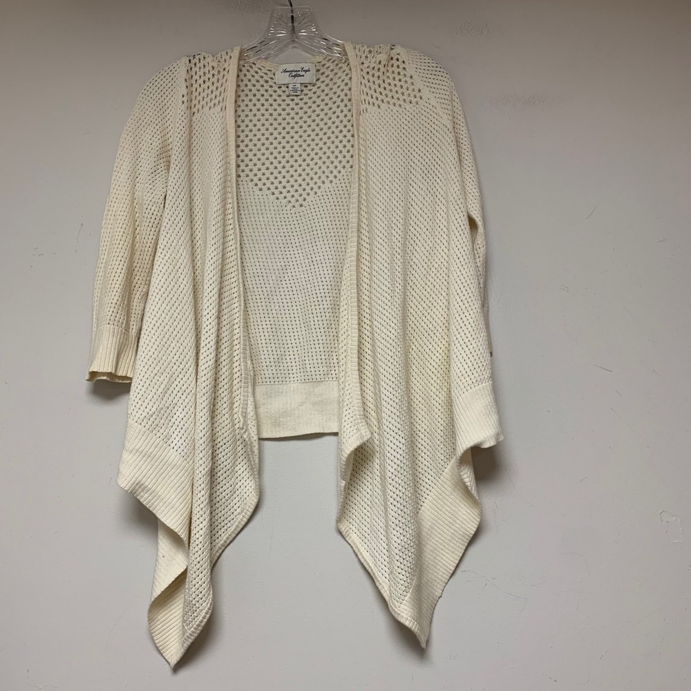 American Eagle Cardigan Women Small Cream Excellent Pointelle Sharkbite 12637